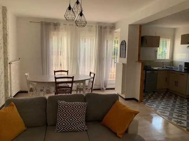 Apartamento de vacaciones para 6 personas, con balcón, Se admiten mascotas - 1