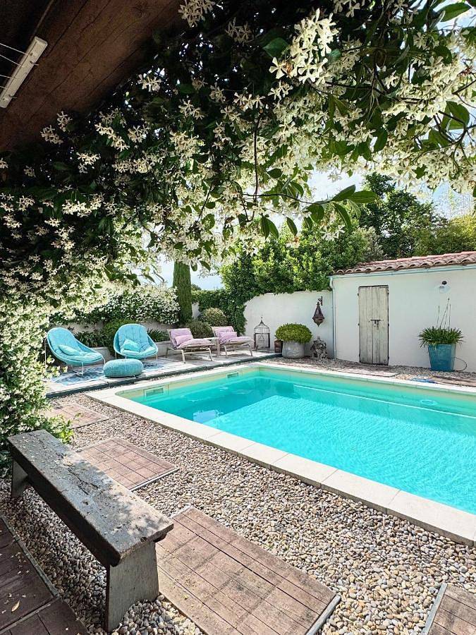 Maison d’hôte pour 2 personnes, avec terrasse à Noves - 2