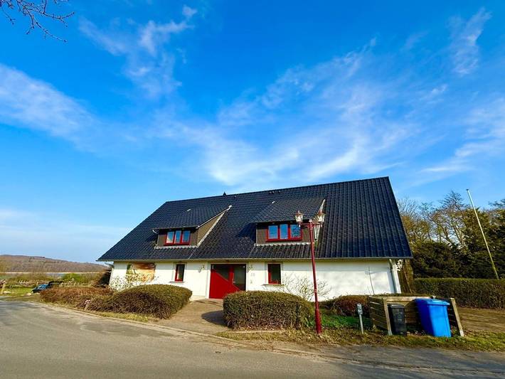 Ganze Ferienwohnung, Ferienhaus Am Boddenufer - Ferienwohnung Schwalbennest in Buschvitz, Bergen auf Rügen und Umgebung