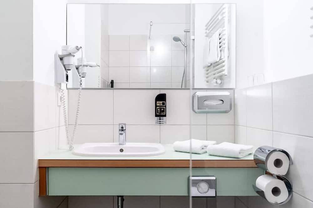 Apartment mit Küche für 2 Personen in Altdorf (Bayern), Altdorf (bei Landshut)