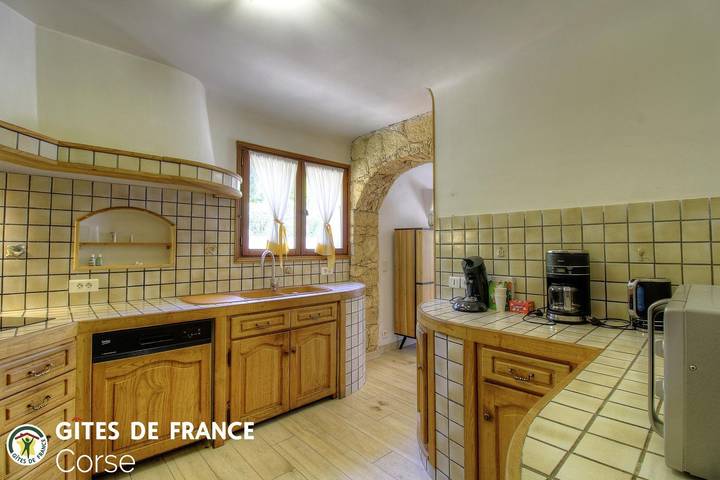 Gîte für 12 Personen, mit Pool und Terrasse, mit Haustier in Porto-Vecchio - 4