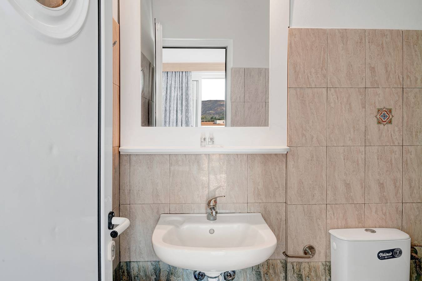 Studio Appartement 'Athina Seaside' met Balkon, Wifi en Airconditioning, foto 9
