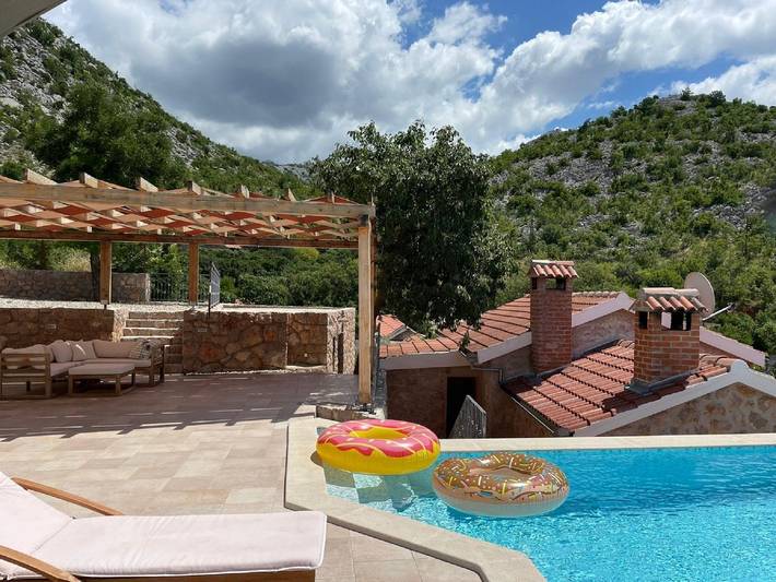 Ferienhaus für 6 Personen, mit Terrasse und Garten sowie Pool und Sauna in Starigrad - 3