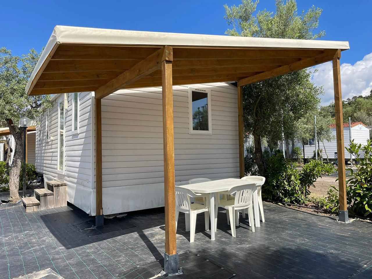 Maison mobile avec climatisation et terrasse  in Sithonie