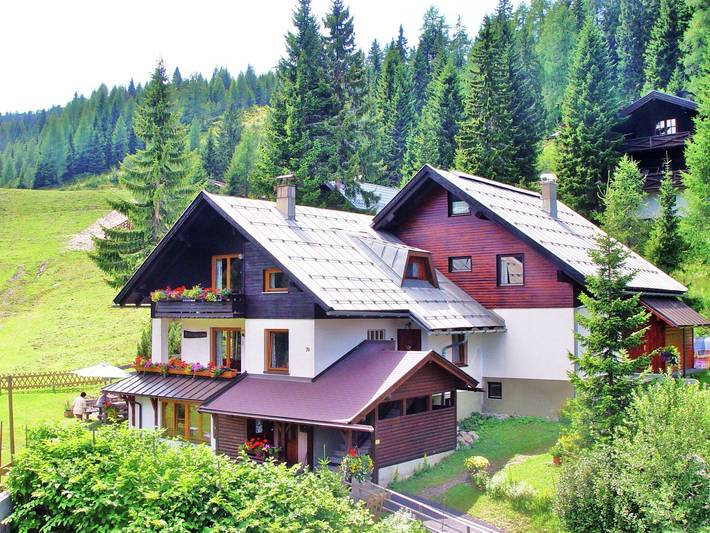 Ferienwohnung für 5 Personen, mit Balkon und Sauna in Hermagor-Pressegger See