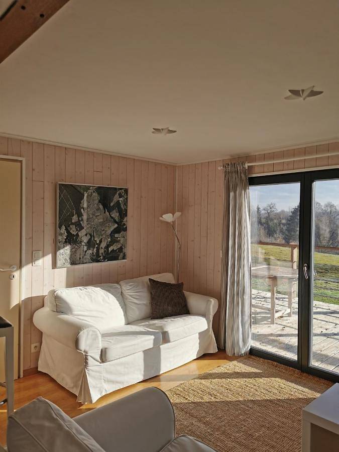 Gîte pour 4 personnes, avec vue et jardin, animaux acceptés dans Longfaye - 3