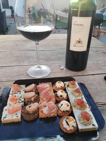 Villa pour 4 personnes, avec jacuzzi ainsi que balcon et jardin à Calvi