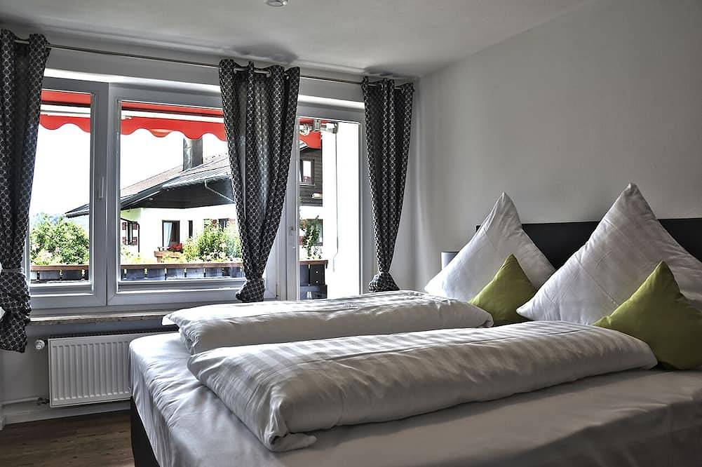 Ganze Wohnung, Ferienwohnung \"Blue Sky\" in Oberstaufen, Bayerisch Schwaben