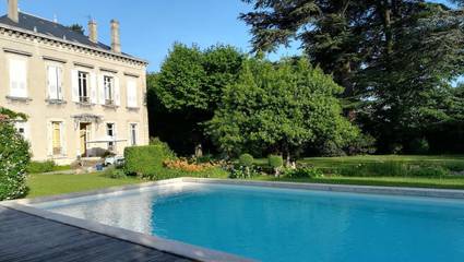 Cottage pour 2 personnes, avec piscine et jardin dans Mauves