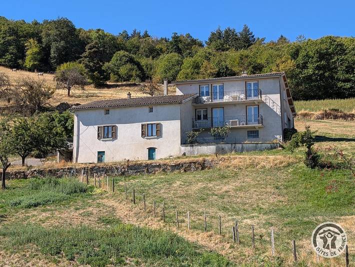 Gîte pour 3 personnes à Rontalon