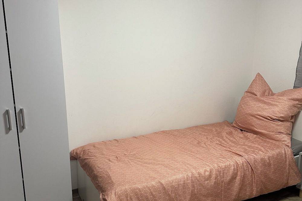 Ganze Wohnung, Da Vinci Ferienwohnung in Zirndorf, Franken