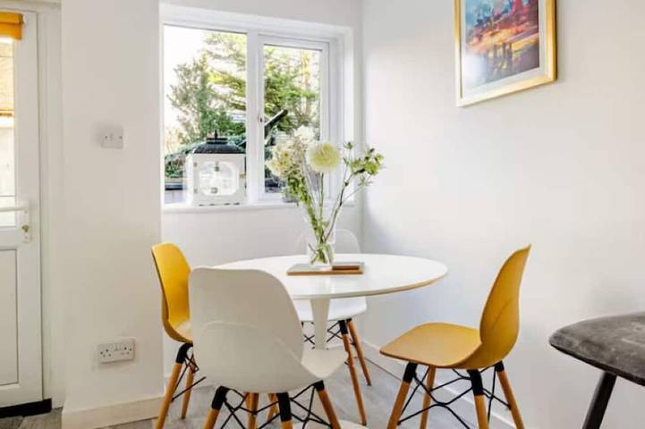 Holiday rental for 4 people, with garden and balcony, with pets in Largs