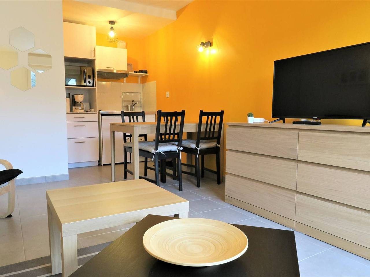 Appartement entier, Appartement neuf 2/4 pers, plage à 100m, Perros-Guirec in Perros-Guirec, Côte de Granit Rose