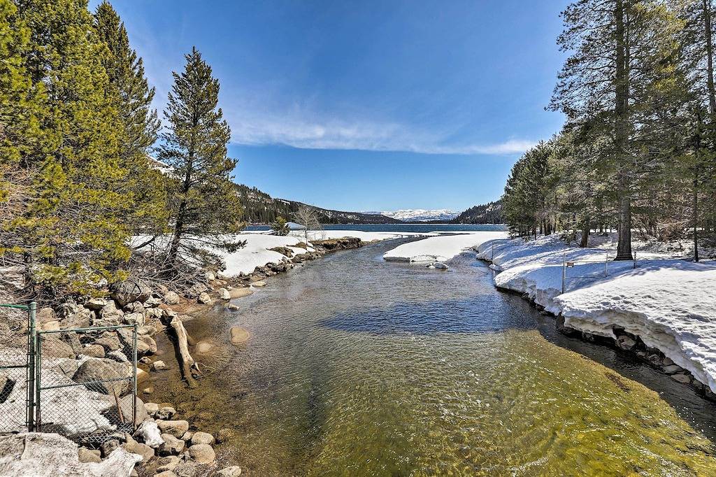 Modernes Truckee Family House - Spaziergang zum Donner Lake! in Truckee, Donner Lake