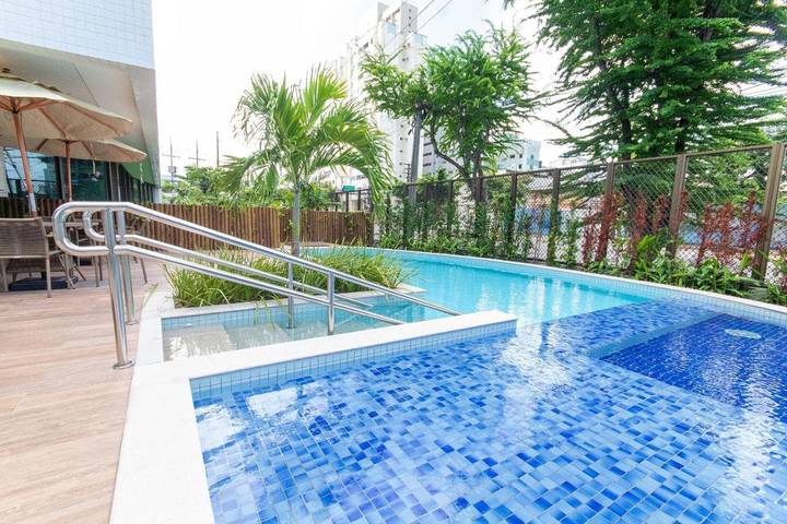 Casas e apartamentos de temporada para 2 pessoas, com piscina em Pina
