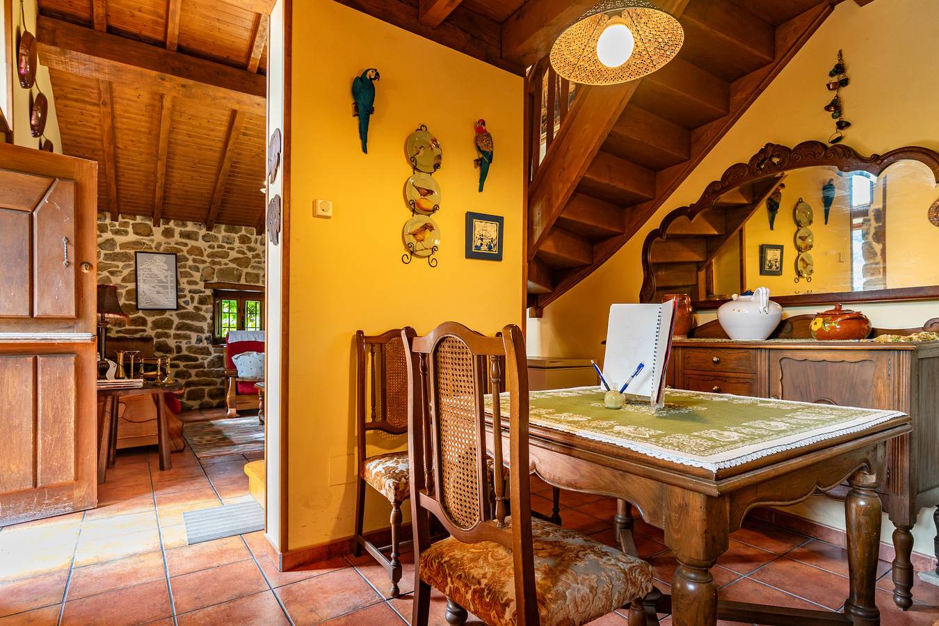 Landhaus 'Para Casa De Abajo' mit Bergblick, privater Terrasse und Wlan in Peñamellera Baja, Sierra del Cuera