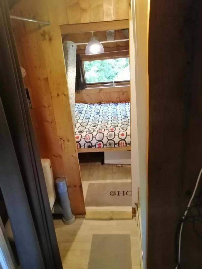 Gîte pour 3 personnes, avec Terrasse et Vue à Mijoux - 4