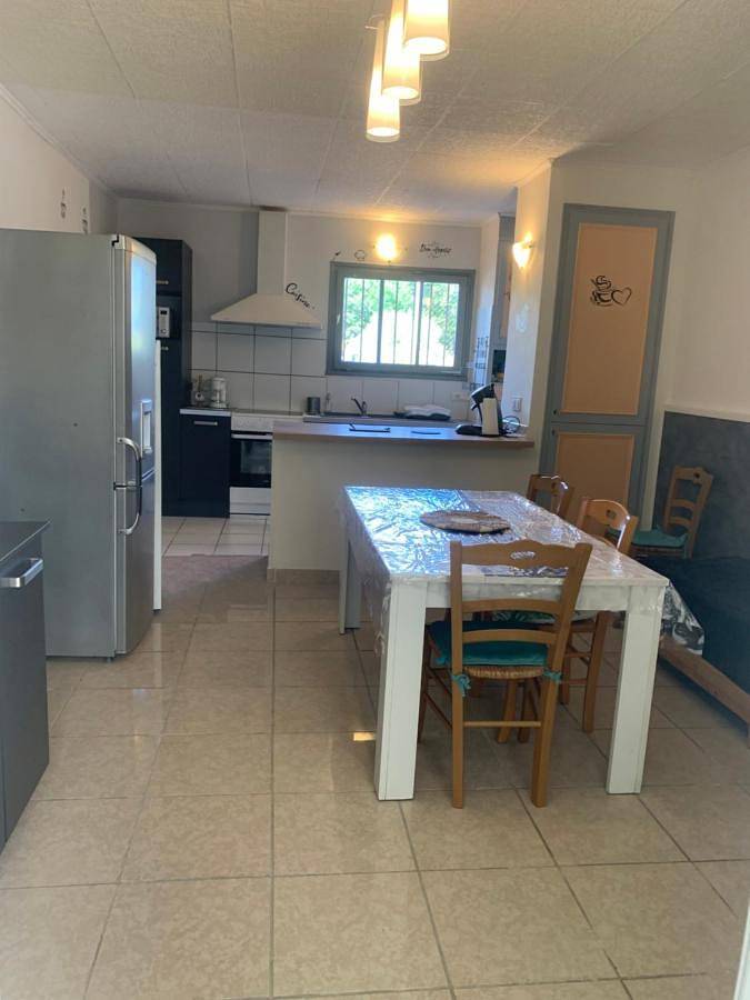 Maison d’hôte pour 8 personnes, avec jardin à Bollène - 4