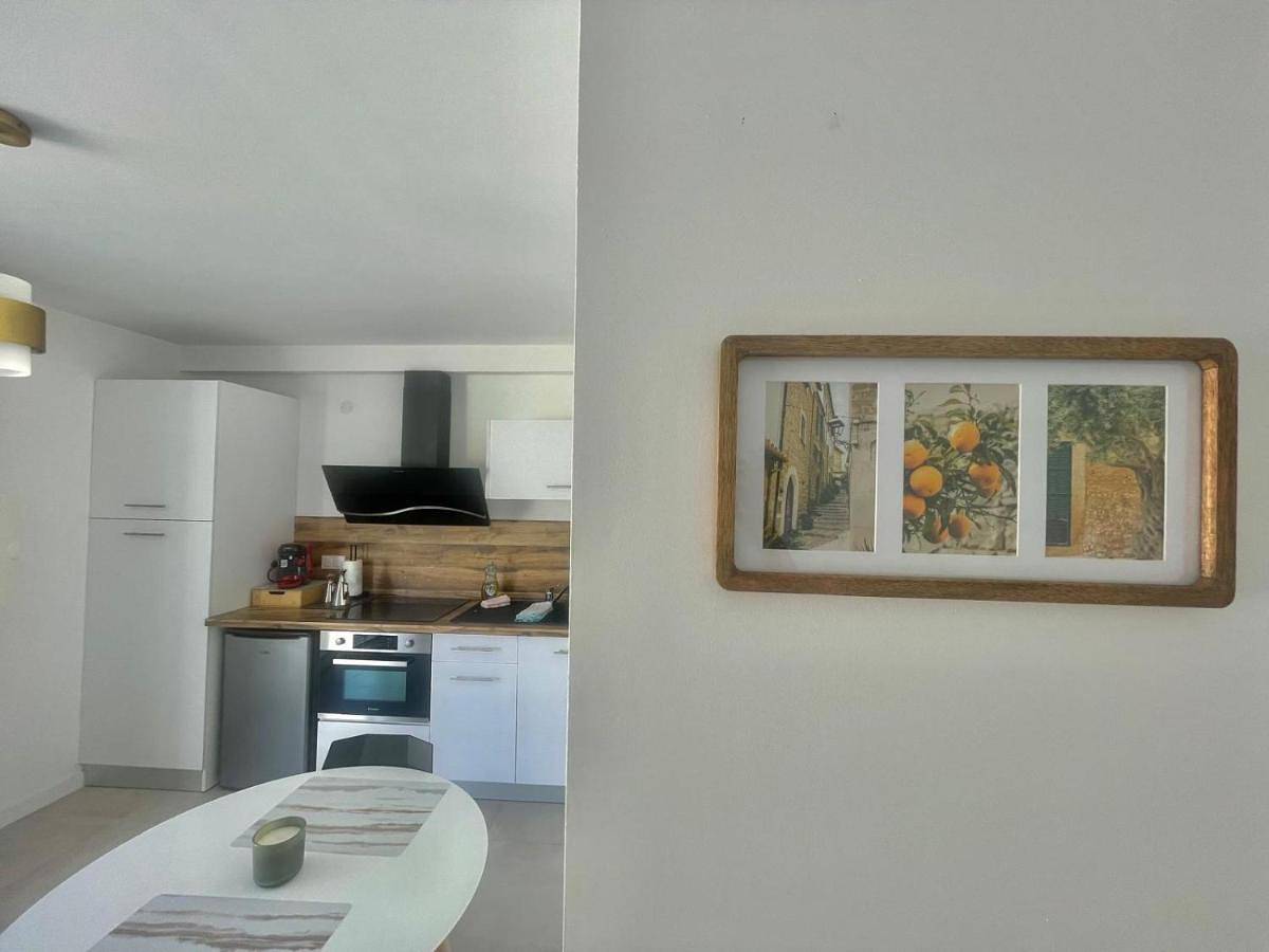 Studio Apartment in Lunel-Viel, Côte méditerranéenne (France)