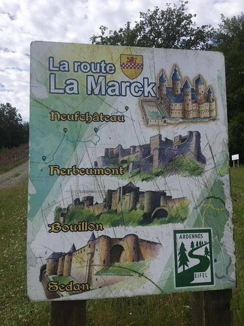 Location de vacances pour 6 personnes, avec vue à Herbeumont - 3