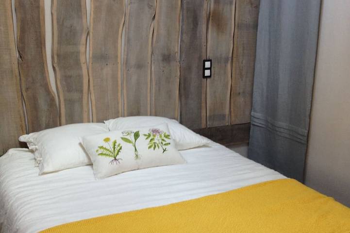 Gîte pour 6 personnes, avec terrasse ainsi que jardin et jacuzzi à Martigné-Ferchaud - 3