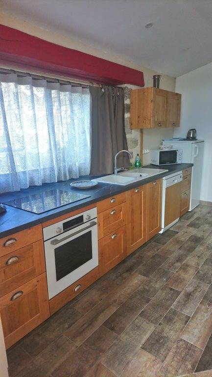 Gîte pour 2 personnes, avec jardin ainsi que terrasse et piscine, animaux acceptés dans l' Aveyron - 3