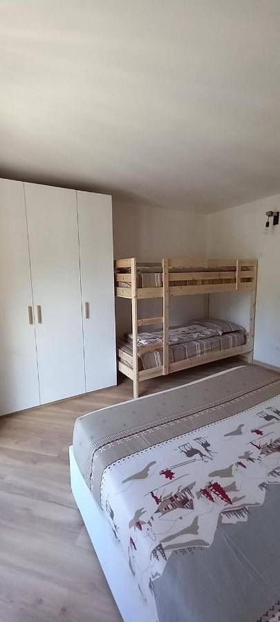 Gîte pour 4 personnes, avec balcon et vue, animaux acceptés à Colere - 2