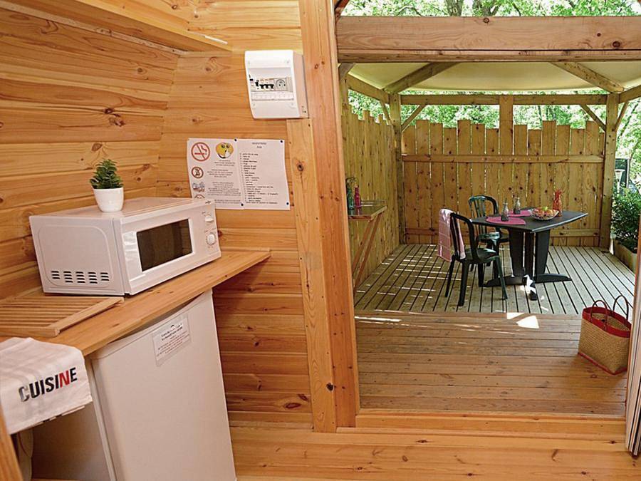 Camping Tikayan Rives du Lac de Sainte Croix - Accommodation 2 persons - Pod Cabane. Eco in Bauduen, Brignoles region