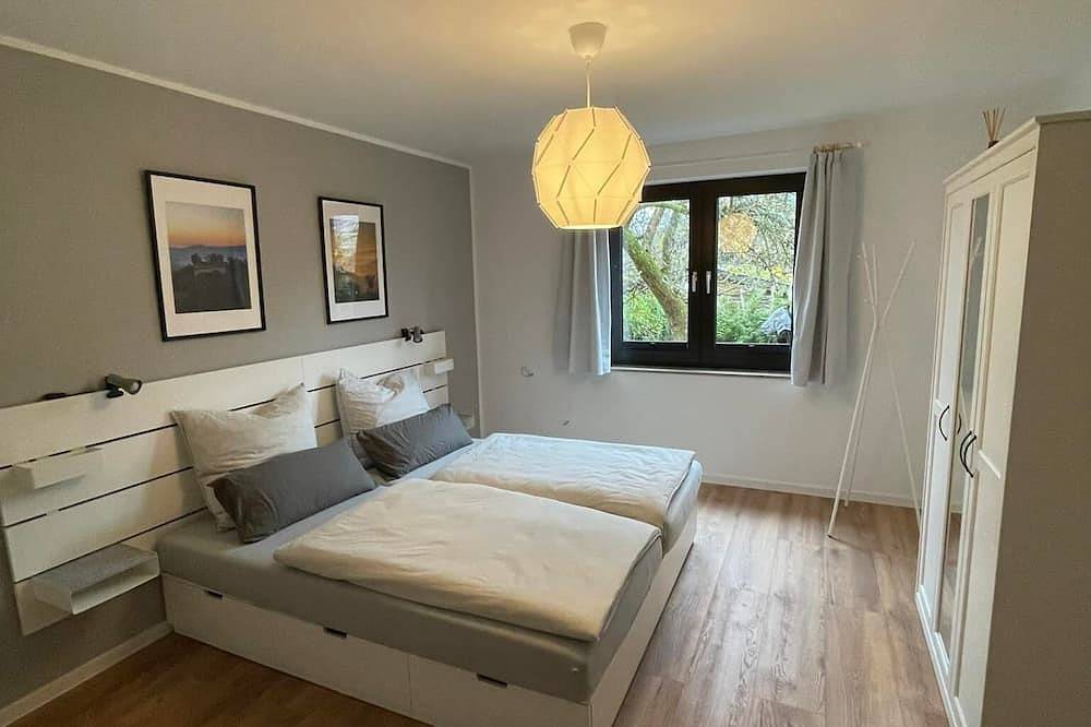 Ganze Wohnung, Moderne Ferienwohnung (85qm) mit 2 Schlafzimmern in Bad Laasphe, Kreis Siegen-Wittgenstein