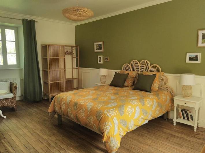 Chambre d’hôte pour 2 personnes, avec vue ainsi que terrasse et jardin dans Athis-Val-de-Rouvre