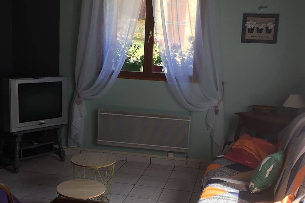 Jolie maison de campagne in Brousse, Parc Naturel Régional Livradois-Forez
