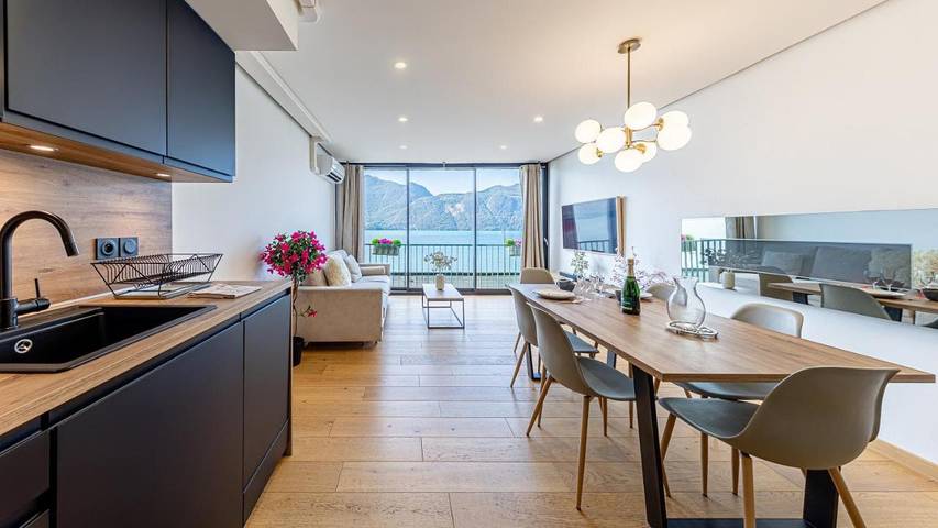 Gîte pour 2 personnes, avec vue et vue sur le lac à Tresserve - 2