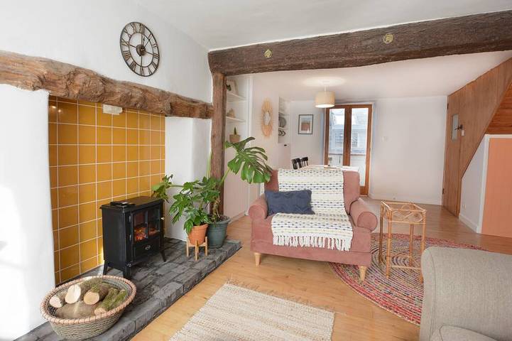 Cottage for 4 people, with garden, with pets in Porlock