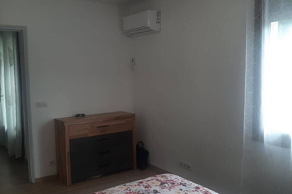 Apartamento entero, Large, fully-equipped apartment between Aix-en-Provence and Marseille in Gardanne, Region de Aix-en-Provence