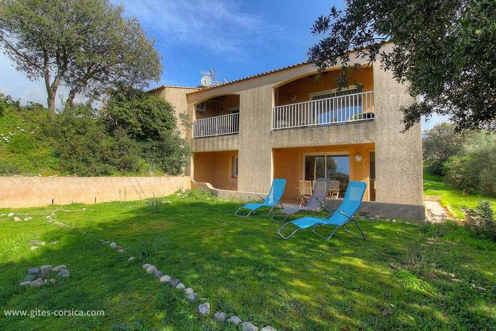 Casa vacanza per 4 persone, con giardino e terrazza nonché panorama a Viggianello (Francia)