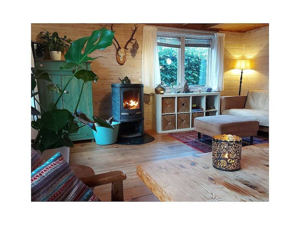 Hütte in Warmenhuizen mit Schwimmbecken in Schoorldam, Noord-Holland - Nordseeküste