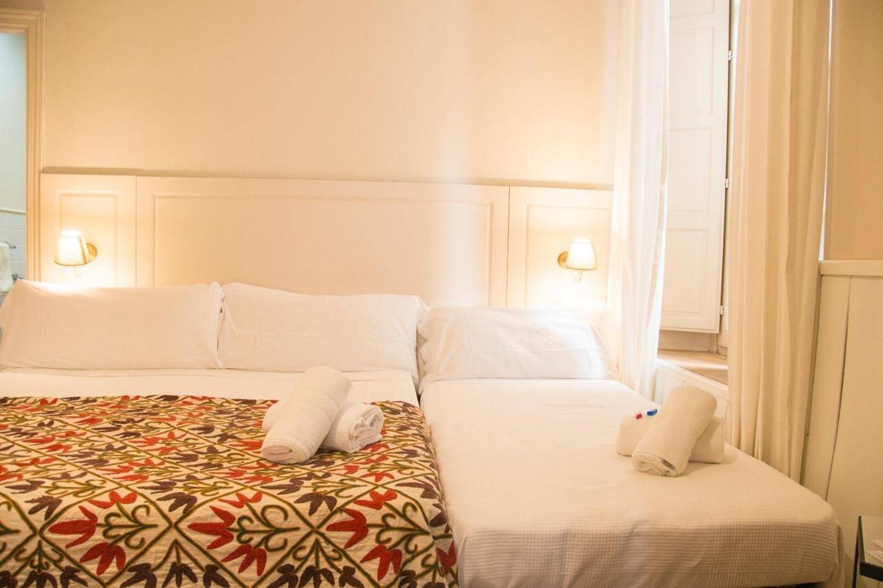 Family Room in Casco Antiguo, Sevilla