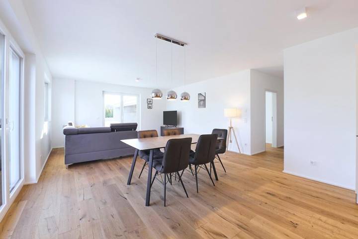 Ferienwohnung für 6 Personen, mit Terrasse und Ausblick in Wangen - 2