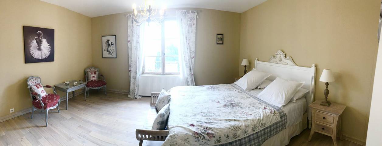 Chambre d’hôte pour 2 personnes, avec Jardin et Piscine