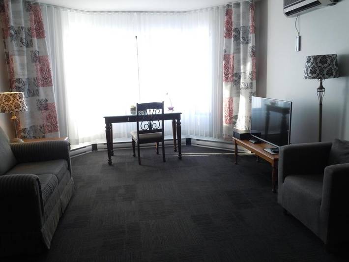 Hôtel pour 2 personnes, avec jacuzzi et sauna ainsi que piscine et terrasse dans Trois-Rivières (Canada) - 4