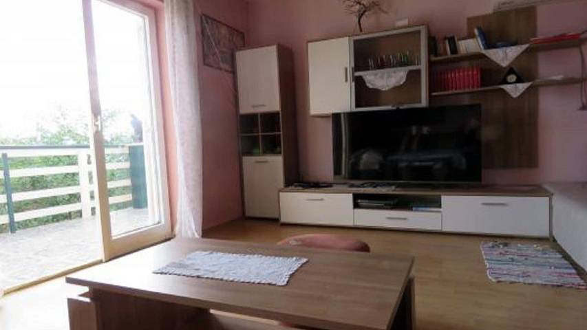 Ferienwohnung für 5 Personen, mit Terrasse und Pool in Barbat na Rabu