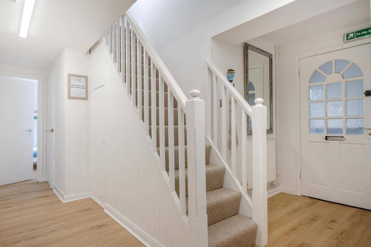 4 Bed in Cowes oc-p30966 in Cowes, Isle of Wight