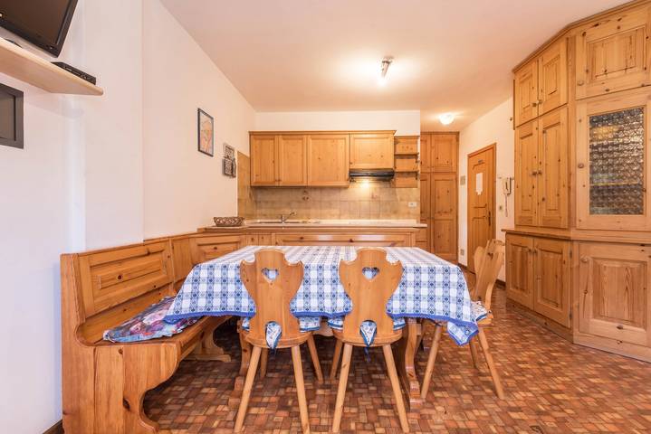 Gîte pour 4 personnes, avec jardin à Canazei - 3