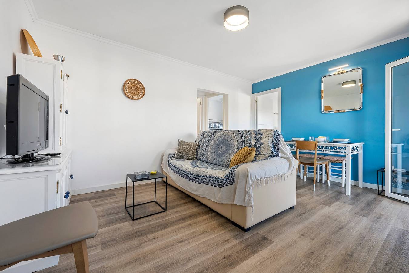 Ganze Wohnung, Apartment "Paul" mit privater Terrasse und Wlan in Torredembarra, Costa Dorada