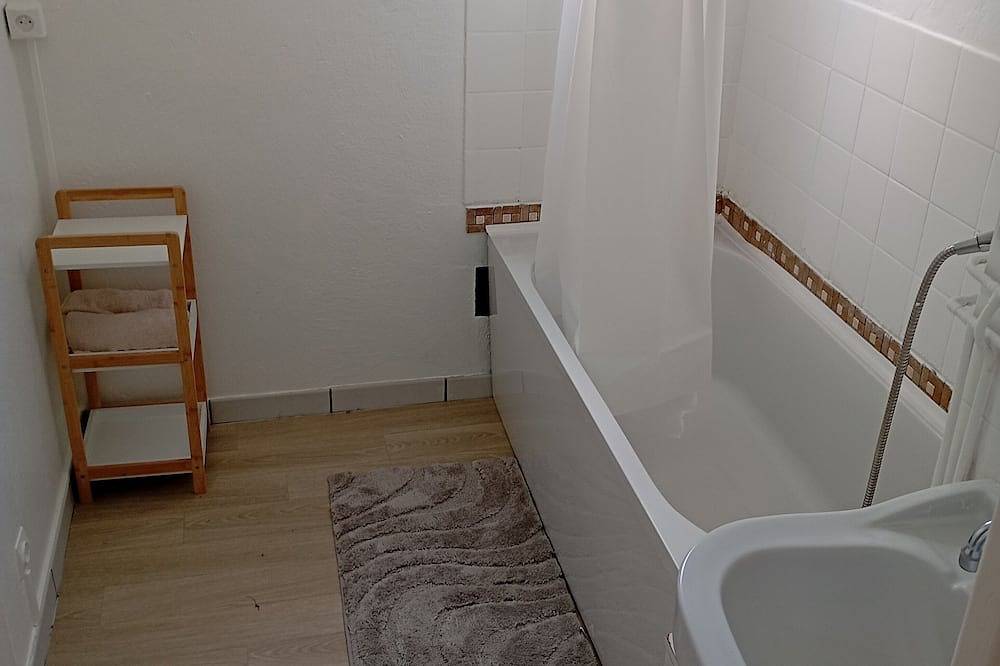 Entire apartment, Claire joie in Bourges, Bourges region