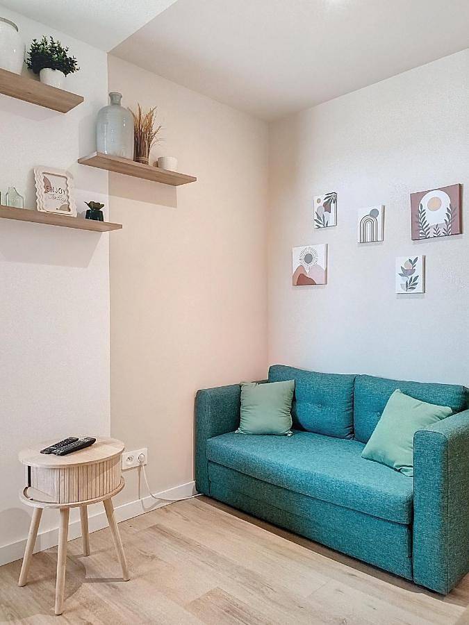 Gîte pour 3 personnes, avec terrasse ainsi que jardin et vue à Lavaur - 4