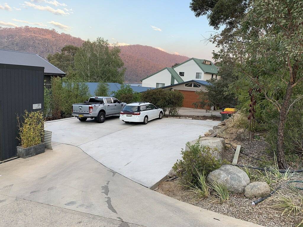 Ganze Wohnung, Lake Jindabyne vor der Haustür, komfortable 3-Zimmer-Wohnung in Jindabyne, New South Wales