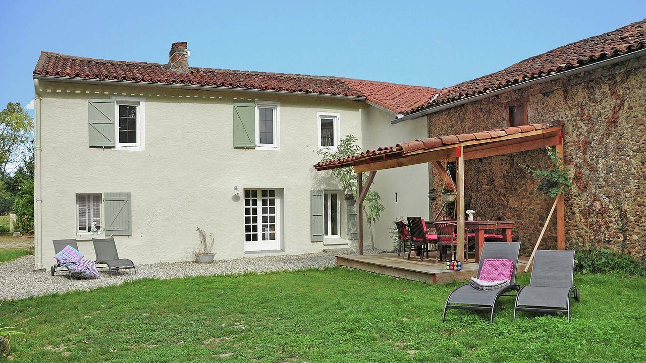 Villa pour 7 personnes avec jardin in Artigat, Ariège