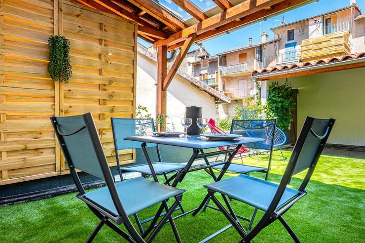 Gîte pour 4 personnes, avec terrasse, adapté aux familles à Veynes - 2