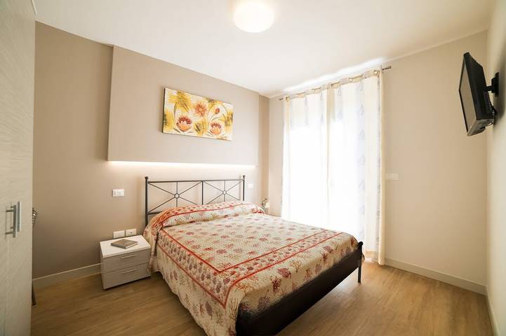 Ferienwohnung für 5 Personen, mit Pool und Whirlpool sowie Garten